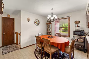 10908 Dahlia Street NW, Coon Rapids, MN 55433 - Photo 6
