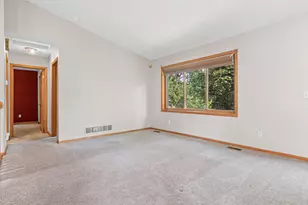 5420 134th St N, Hugo, MN 55038 - Photo 10