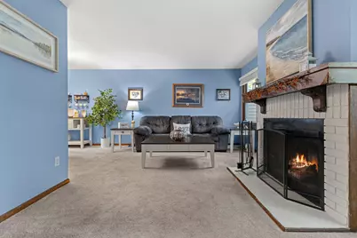 6684 Gretchen Lane N, Oakdale, MN 55128 - Photo 18