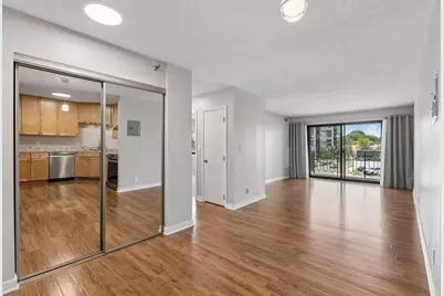 3131 Excelsior Boulevard #212, Minneapolis, MN 55416 - Photo 4