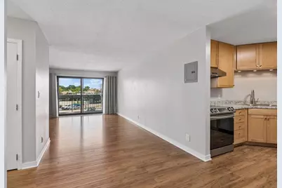 3131 Excelsior Boulevard #212, Minneapolis, MN 55416 - Photo 6