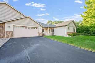 120 Nicklaus Path, Mankato, MN 56001 - Photo 2