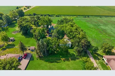 724 Park Avenue, Hamburg, MN 55339 - Photo 2