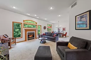 3947 Bailey Ridge Draw, Woodbury, MN 55125 - Photo 6
