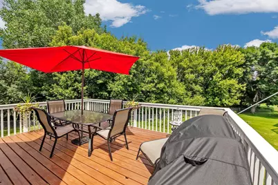 3947 Bailey Ridge Draw, Woodbury, MN 55125 - Photo 4