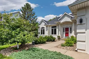 3947 Bailey Ridge Draw, Woodbury, MN 55125 - Photo 2