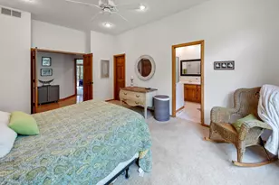 3947 Bailey Ridge Draw, Woodbury, MN 55125 - Photo 16