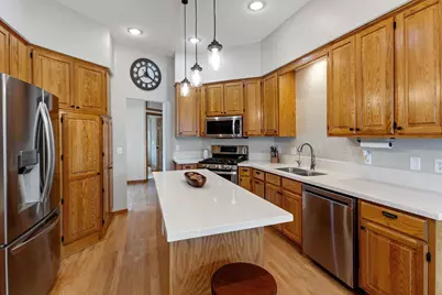 3947 Bailey Ridge Draw, Woodbury, MN 55125 - Photo 12