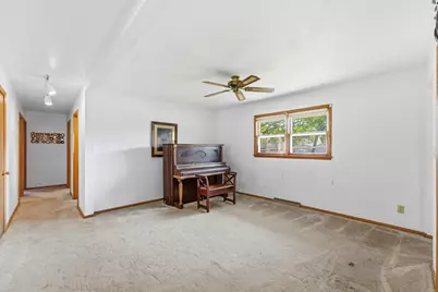 202 34th Avenue N, Saint Cloud, MN 56303 - Photo 14