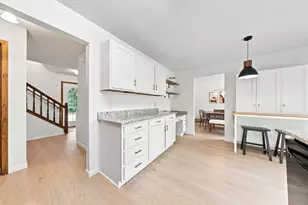 840 Northview Park Rd, Eagan, MN 55123 - Photo 12