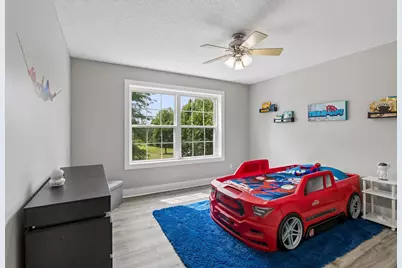 9720 Linden Avenue N, Brooklyn Park, MN 55443 - Photo 32