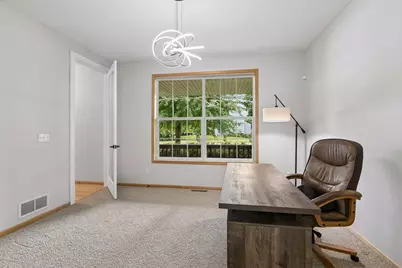 9720 Linden Avenue N, Brooklyn Park, MN 55443 - Photo 24