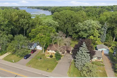 2686 Victoria Street N, Roseville, MN 55113 - Photo 36