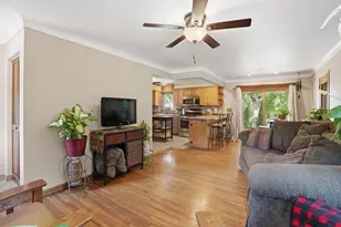 2686 Victoria St N, Roseville, MN 55113 - Photo 6
