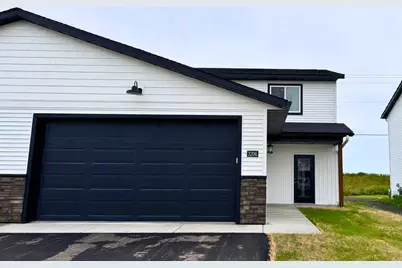 3206 Scotch Lane, Mankato, MN 56001 - Photo 1