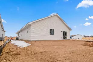 31706 Madison Rd, Lindstrom, MN 55045 - Photo 30