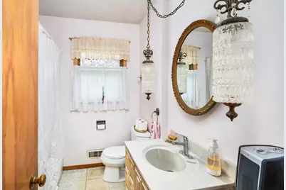 832 N 43rd Avenue W, Duluth, MN 55807 - Photo 16