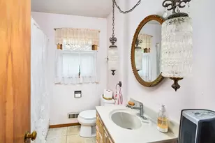832 N 43rd Ave W, Duluth, MN 55807 - Photo 16