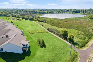 1851 Lakeridge Way, Waconia, MN 55387 - Photo 4