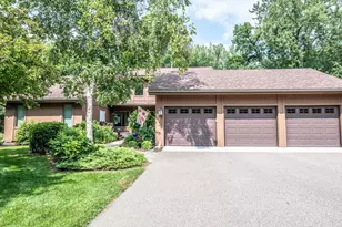 18425 Jamaica Path, Lakeville, MN 55044 - Photo 2