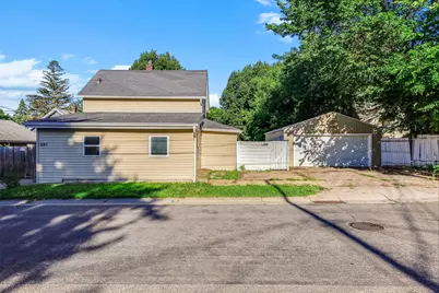 941 Cypress Street, Saint Paul, MN 55106 - Photo 1