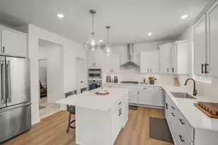 716 Longmeadow Ln, Waconia, MN 55387 - Photo 1