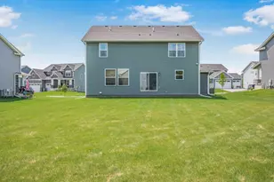 716 Longmeadow Ln, Waconia, MN 55387 - Photo 32