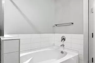 901 S 2nd St, Minneapolis, MN 55415 - Photo 30