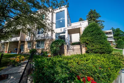 358 Elton Hills Drive NW #32, Rochester, MN 55901 - Photo 4