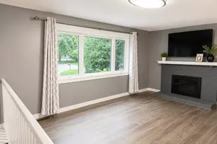 3856 Cinnabar Dr, Eagan, MN 55122 - Photo 6