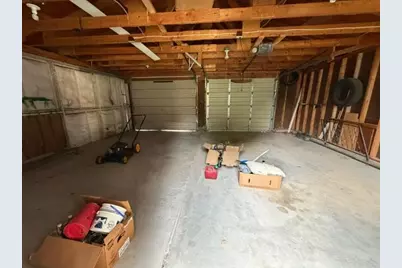 316 Newburg Avenue W, Mabel, MN 55954 - Photo 20