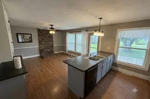316 Newburg Ave W, Mabel, MN 55954 - Photo 10