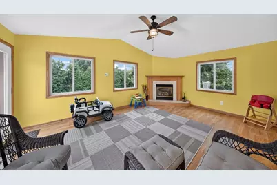 2011 50th Street NW, Rochester, MN 55901 - Photo 12