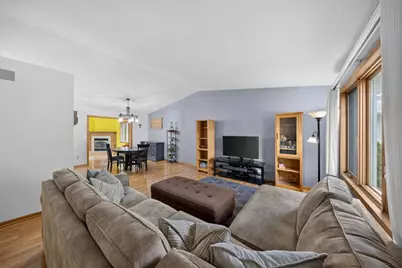 2011 50th Street NW, Rochester, MN 55901 - Photo 2