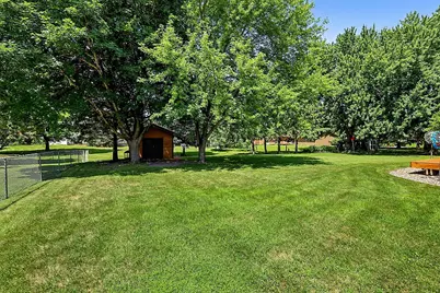 3631 Hillview Lane, Saint Bonifacius, MN 55375 - Photo 32