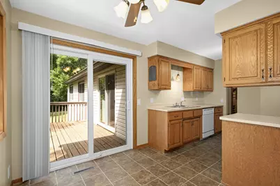 4361 Buckingham Court #1207, Vadnais Heights, MN 55127 - Photo 8