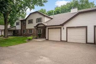 4361 Buckingham Ct, Vadnais Heights, MN 55127 - Photo 4