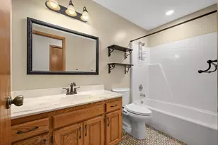 4361 Buckingham Ct, Vadnais Heights, MN 55127 - Photo 22