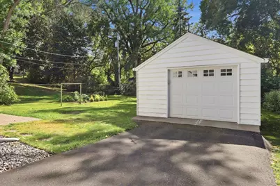 590 Valley Lane, Mendota Heights, MN 55118 - Photo 24