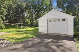 590 Valley Ln, Mendota Heights, MN 55118 - Photo 24