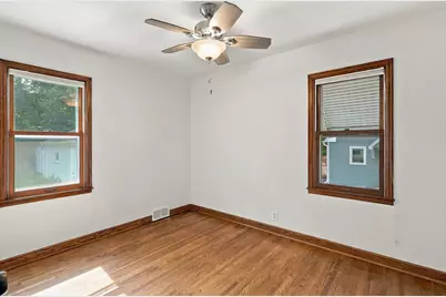 590 Valley Lane, Mendota Heights, MN 55118 - Photo 10