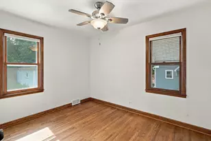 590 Valley Ln, Mendota Heights, MN 55118 - Photo 10