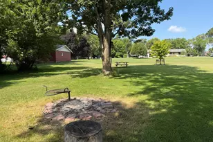 206 E 2nd St, Hardwick, MN 56134 - Photo 34