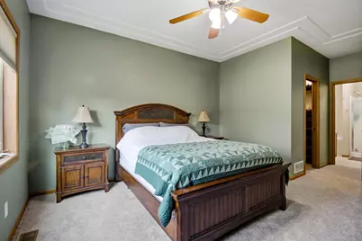 2450 Mossy Creek Drive NE, Owatonna, MN 55060 - Photo 16