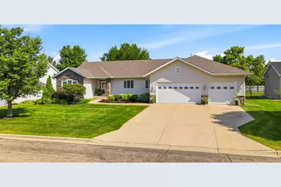 2450 Mossy Creek Drive NE, Owatonna, MN 55060 - Photo 1