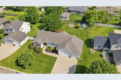 2450 Mossy Creek Drive NE, Owatonna, MN 55060 - Photo 56