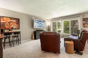 2685 Glenbrook Ave N, Oakdale, MN 55128 - Photo 2