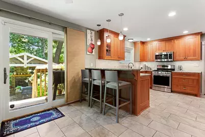 2685 Glenbrook Avenue N, Oakdale, MN 55128 - Photo 8