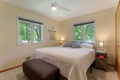 2685 Glenbrook Avenue N, Oakdale, MN 55128 - Photo 16