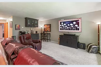 2685 Glenbrook Avenue N, Oakdale, MN 55128 - Photo 6